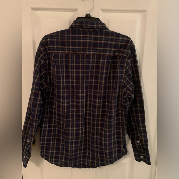 Button up top - Picture 2 of 3